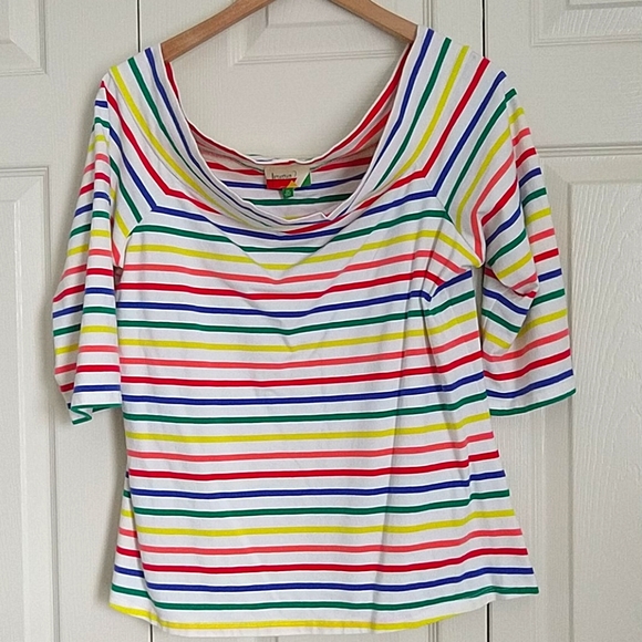 Primary rainbow π stripe top